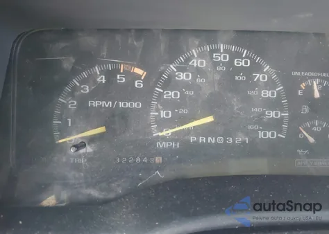 1996 Chevrolet Tahoe K1500 from USA, damaged, VIN 3GNEK18R1TG111267